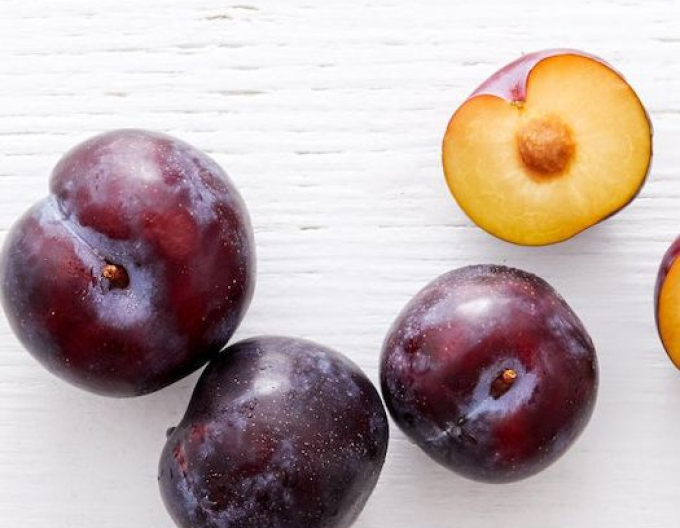 Japanische Pflaume Laroda, auf Myrobalane, Cont. 5l