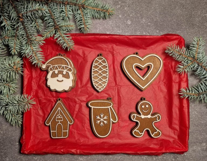 Lebkuchenset Nr.2 - Schachtel mit Weihnachtsschmuck