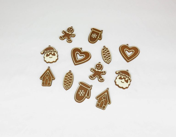 Lebkuchenset Nr.2 - Schachtel mit Weihnachtsschmuck