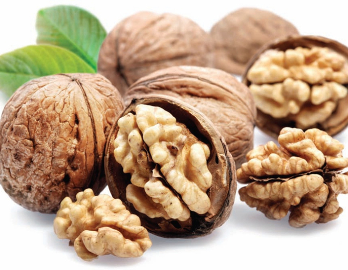 Walnuss "Seifersdorfský", frei.