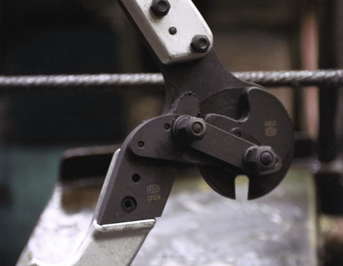 FELCO C112 Zweihandzange, geführt