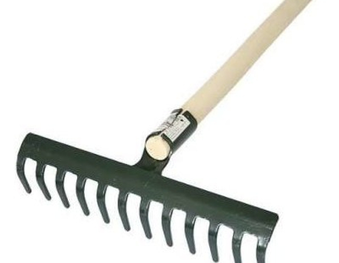 FED 304/1600 Eisenrechen mit 14 Zähnen und Stiel